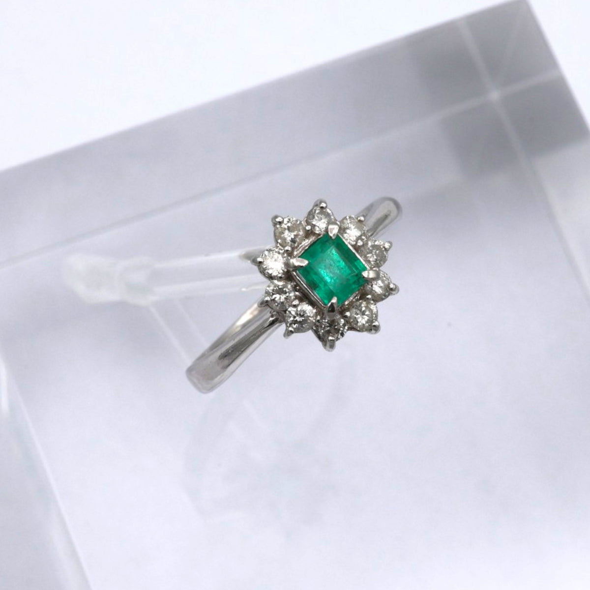 エメラルド リング プラチナ PT900 ヴィンテージ ジュエリー Estate Jewelry Japan JEM-1007-4