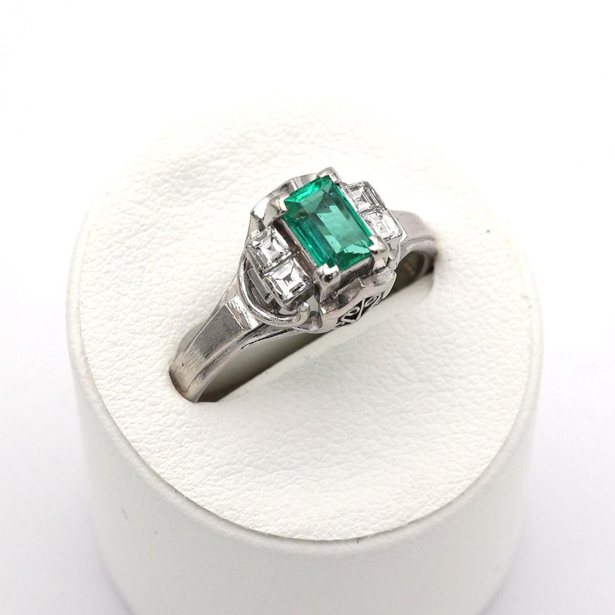 エメラルド リング プラチナ ヴィンテージ ジュエリー Estate Jewelry Japan JEM-1219-3