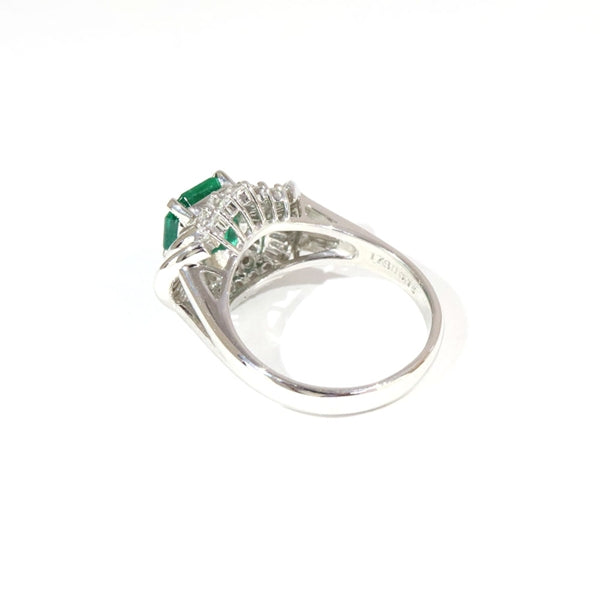 Emerald Ring Platinum Vintage Jewelry JEM-544-4