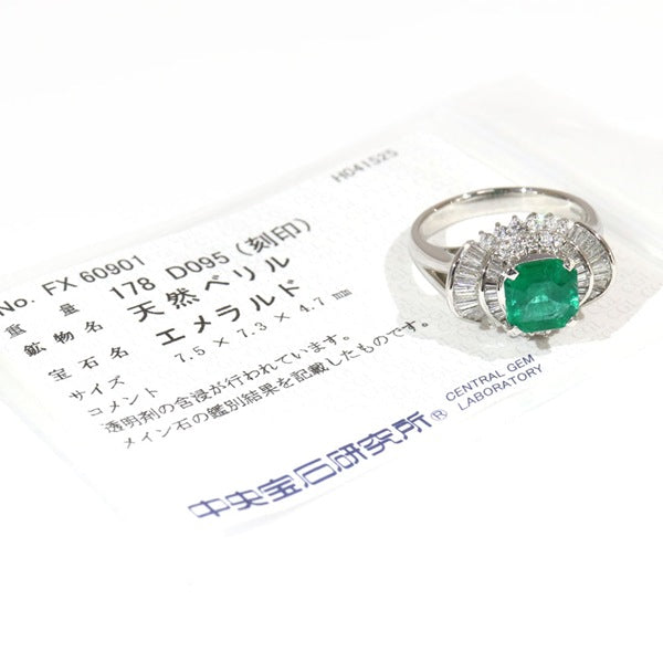 Emerald Ring Platinum Vintage Jewelry JEM-544-4