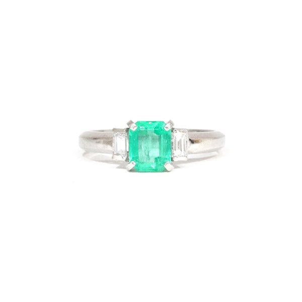 Emerald Ring Platinum Vintage Jewelry JEM-608-7