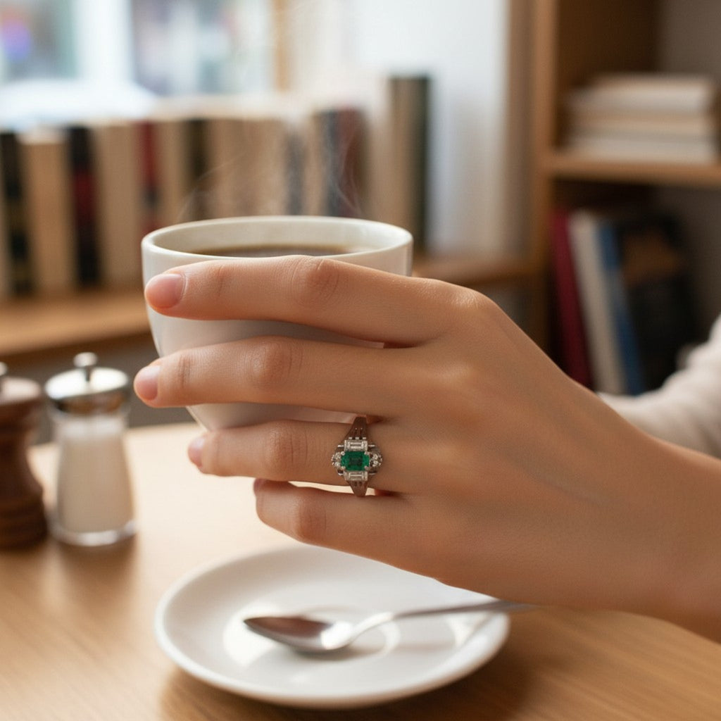 エメラルド リング プラチナ PT900 ヴィンテージ ジュエリー Estate Jewelry Japan JEM-702-6