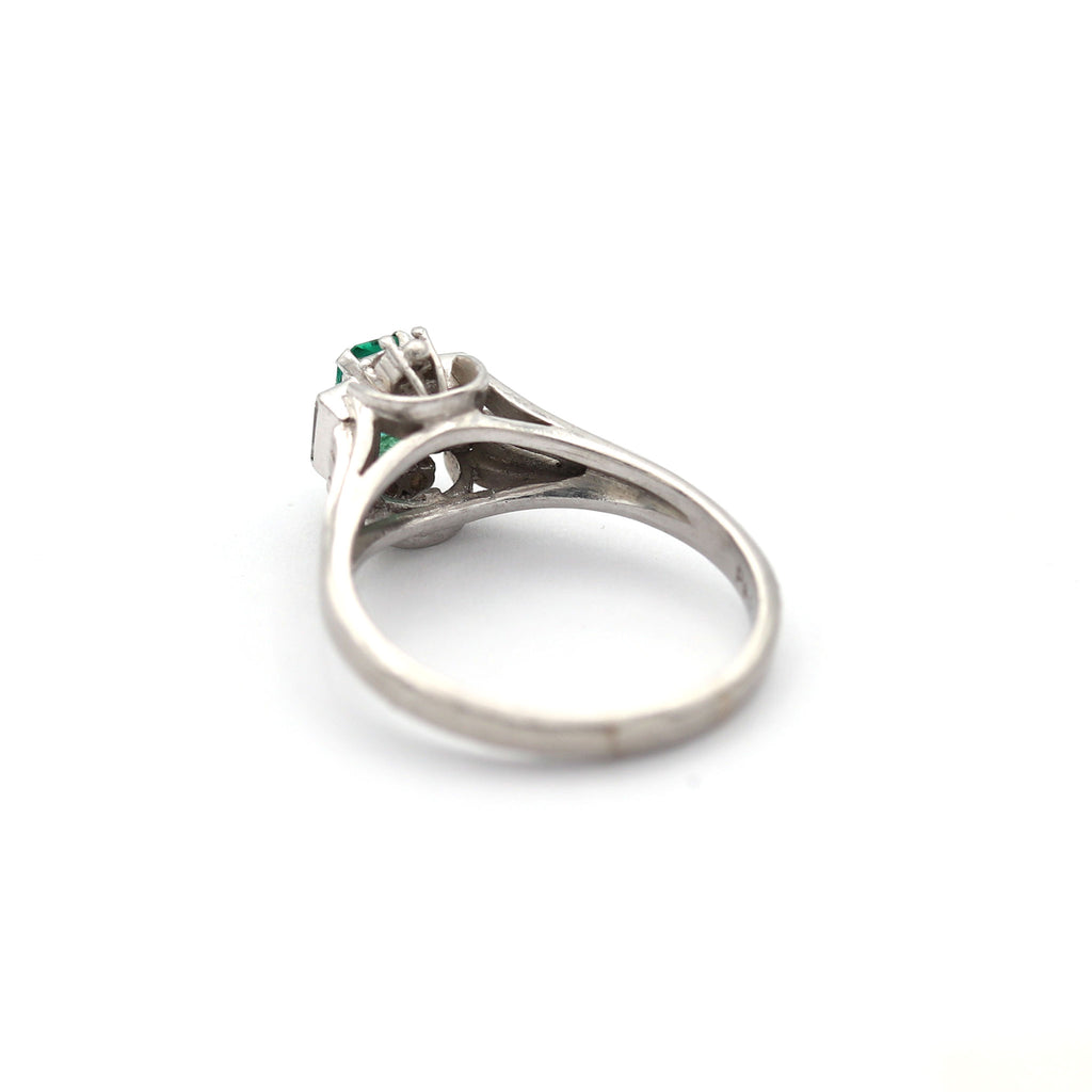 エメラルド リング プラチナ PT900 ヴィンテージ ジュエリー Estate Jewelry Japan JEM-702-6