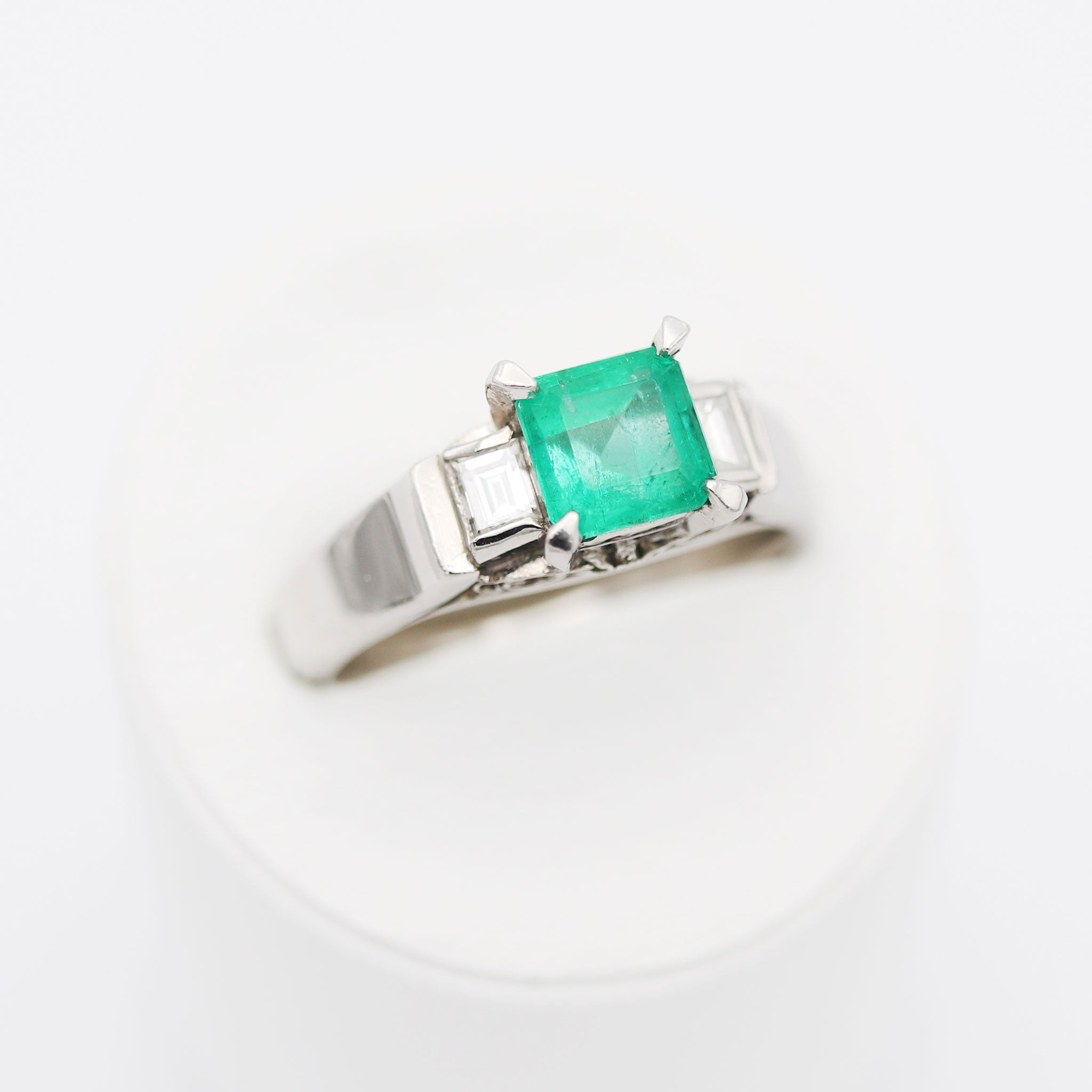 エメラルド リング プラチナ PT900 ヴィンテージ ジュエリー Estate Jewelry Japan JEM-709-6