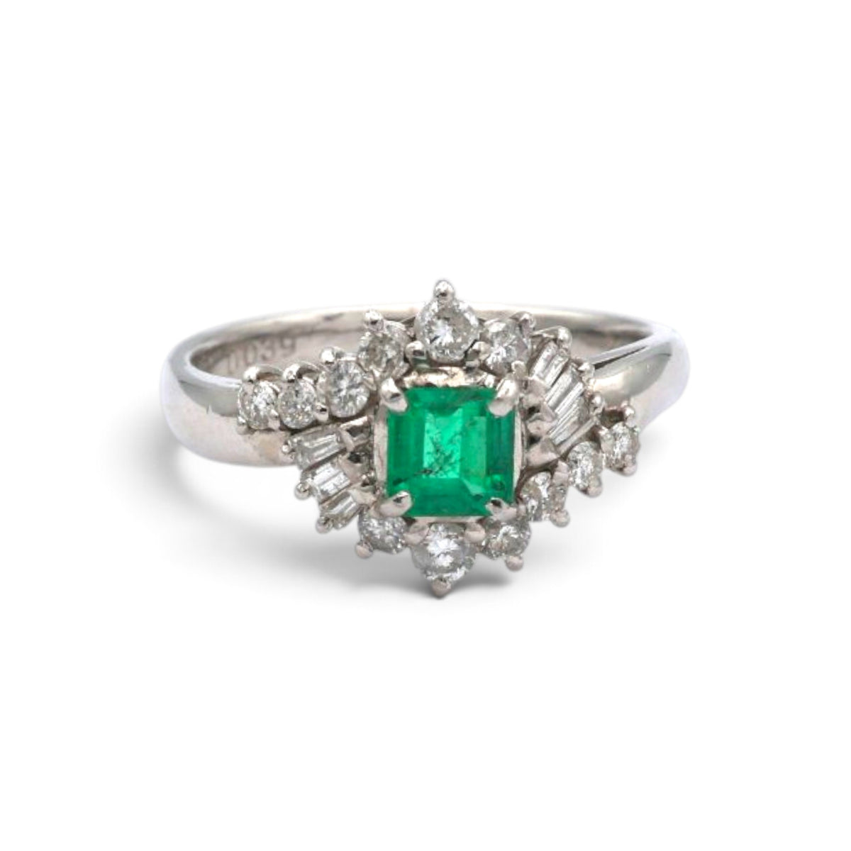エメラルド リング プラチナ PT900 ヴィンテージ ジュエリー Estate Jewelry Japan JEM-710-5