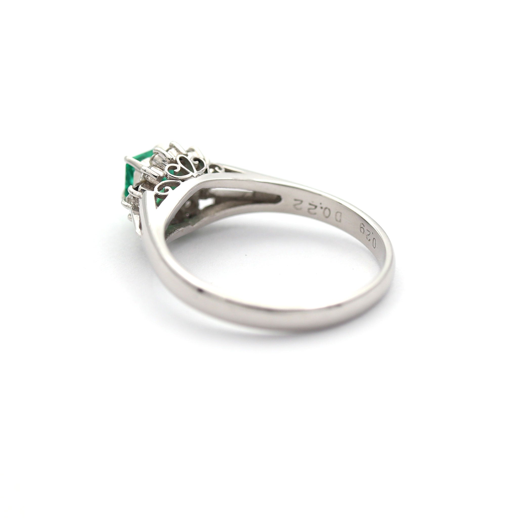 エメラルド リング プラチナ PT850 ヴィンテージ ジュエリー Estate Jewelry Japan JEM-711-2