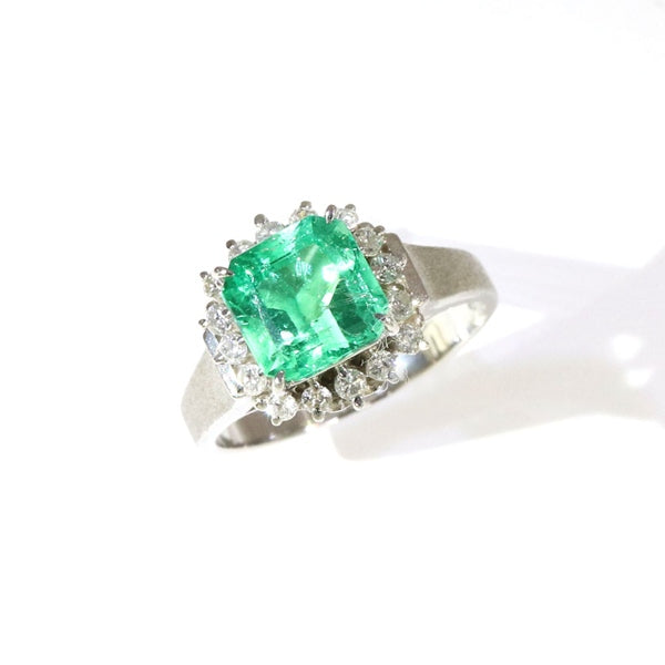 Emerald Ring Platinum Vintage Jewelry JEM-897-1