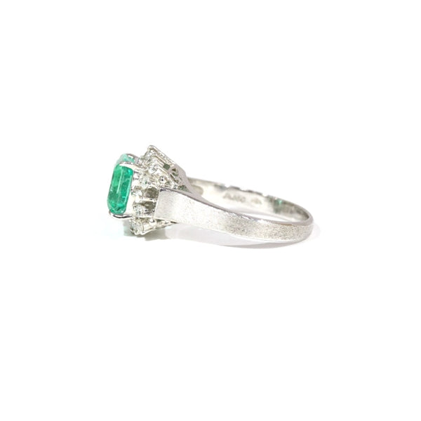 Emerald Ring Platinum Vintage Jewelry JEM-897-1