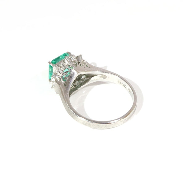Emerald Ring Platinum Vintage Jewelry JEM-897-1