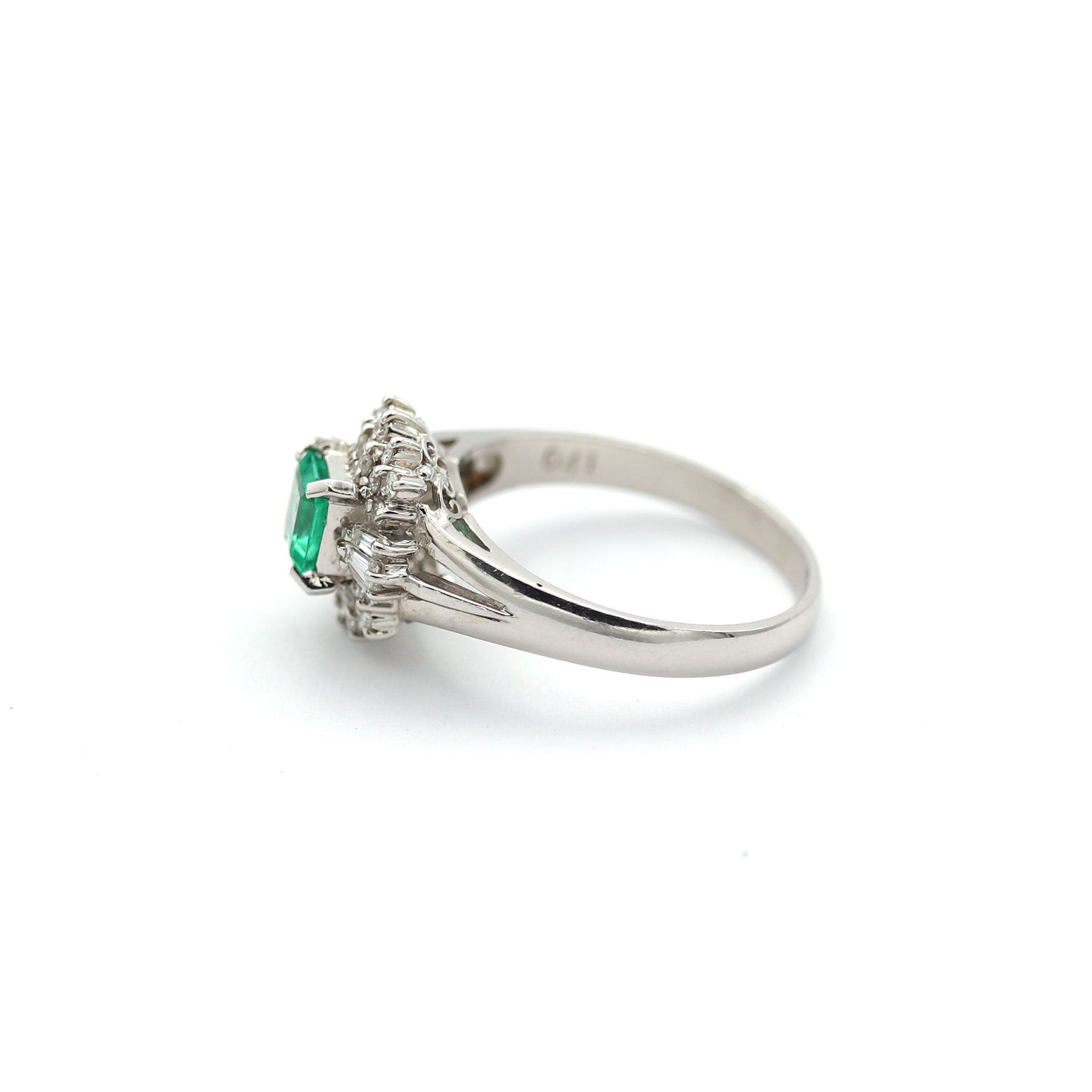 エメラルド リング プラチナ PT900 ヴィンテージ ジュエリー Estate Jewelry Japan JEM-J040-1