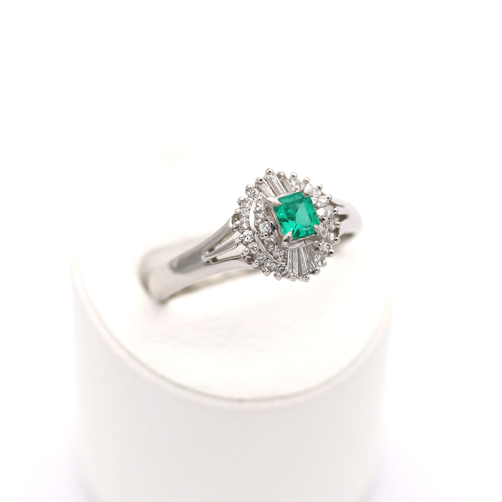 エメラルド リング プラチナ PT900 ヴィンテージ ジュエリー Estate Jewelry Japan JEM-713-2