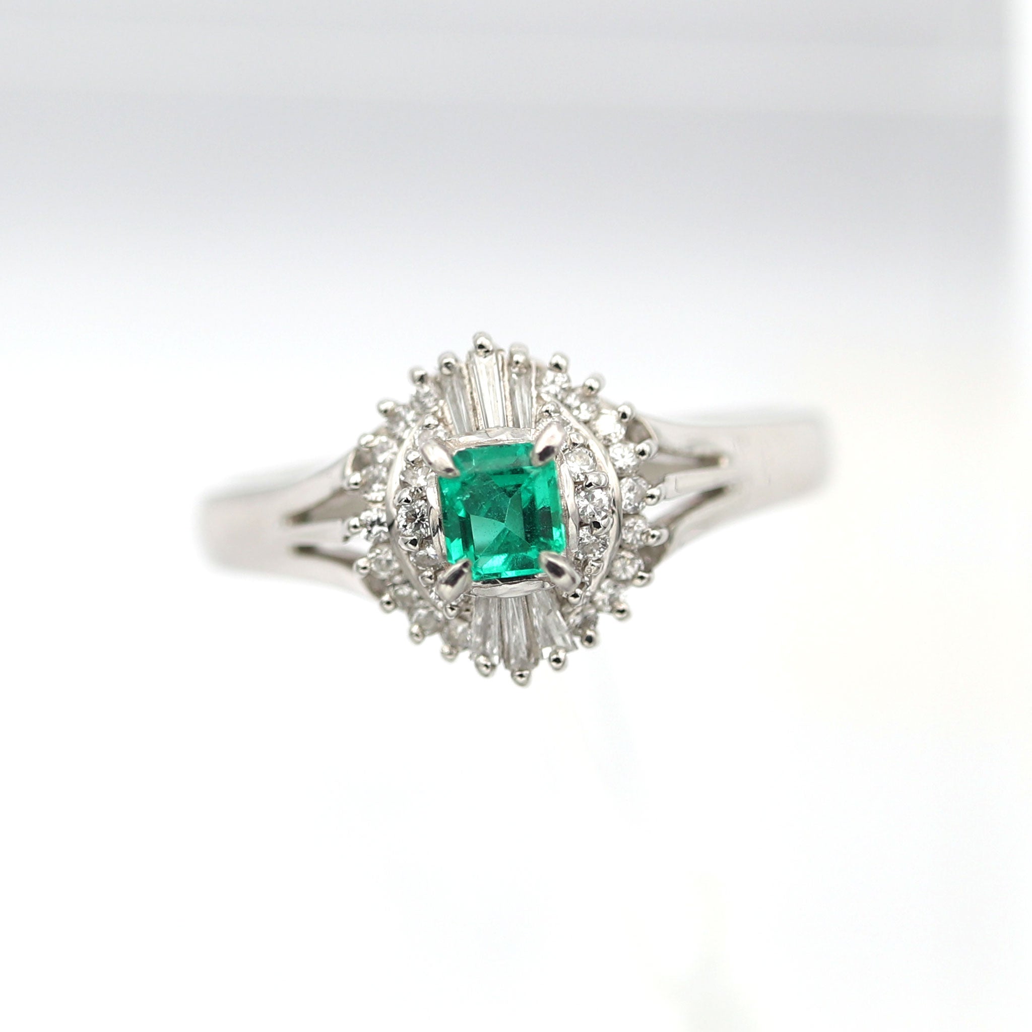エメラルド リング プラチナ PT900 ヴィンテージ ジュエリー Estate Jewelry Japan JEM-713-2