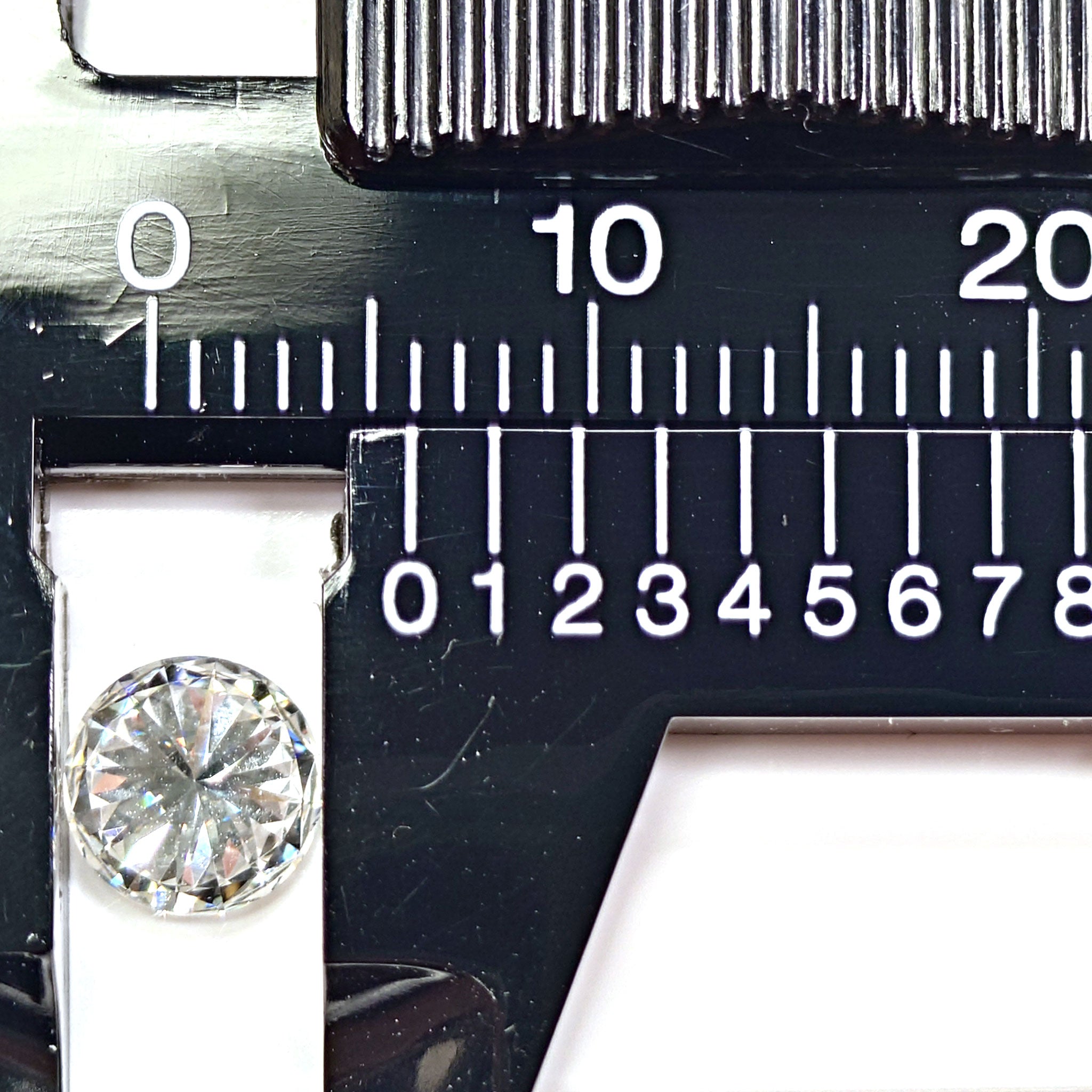 天然ダイヤモンド ルース 0.741ct ソーティング付き DIAMOND jem00046